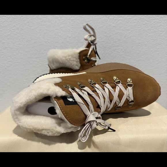 New Sorel Out N About III Conquest Waterproof Suede Boots Women's Size 10 - Picture 4 of 6